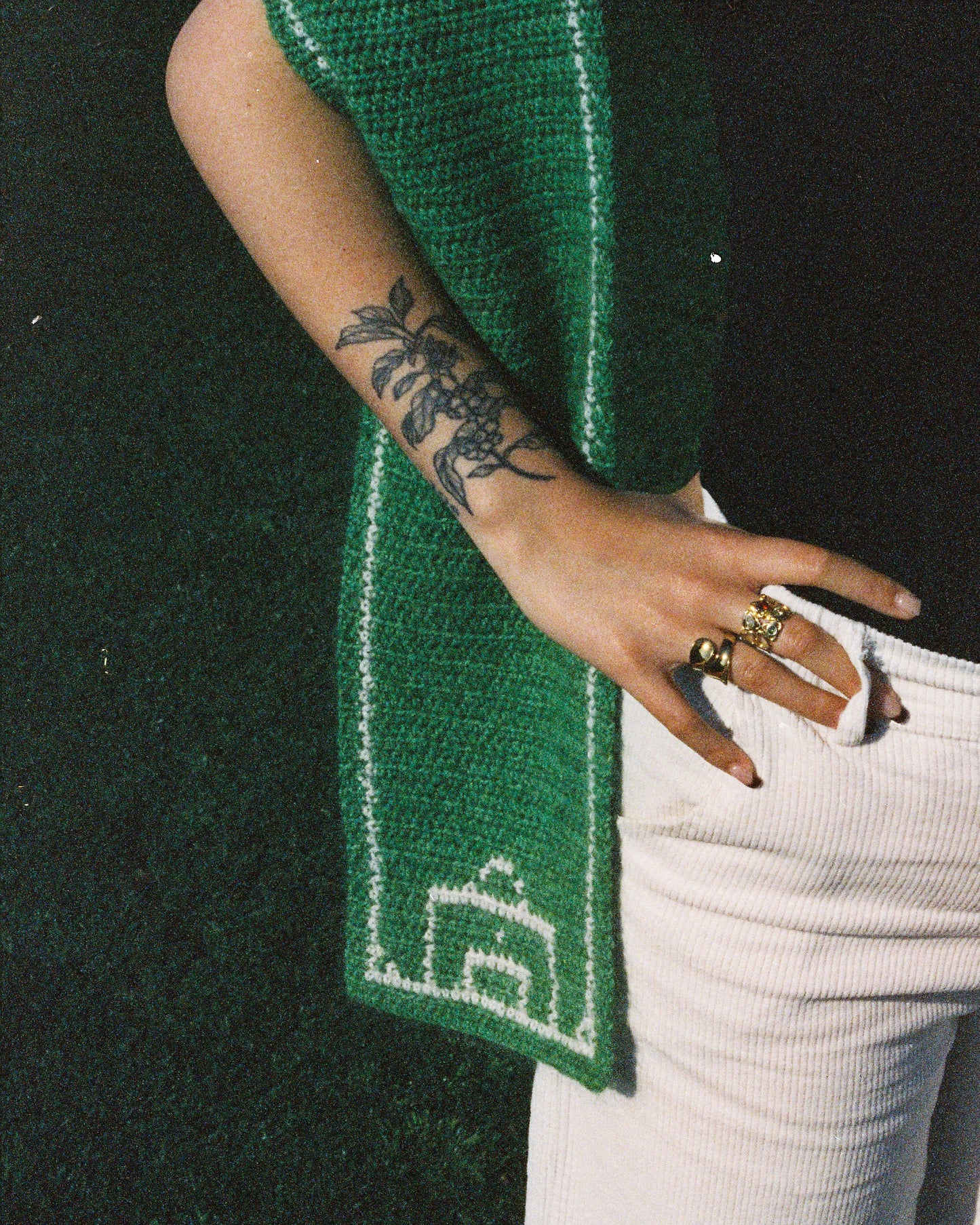 Patrón de bufanda de crochet ✧ Campo de fútbol