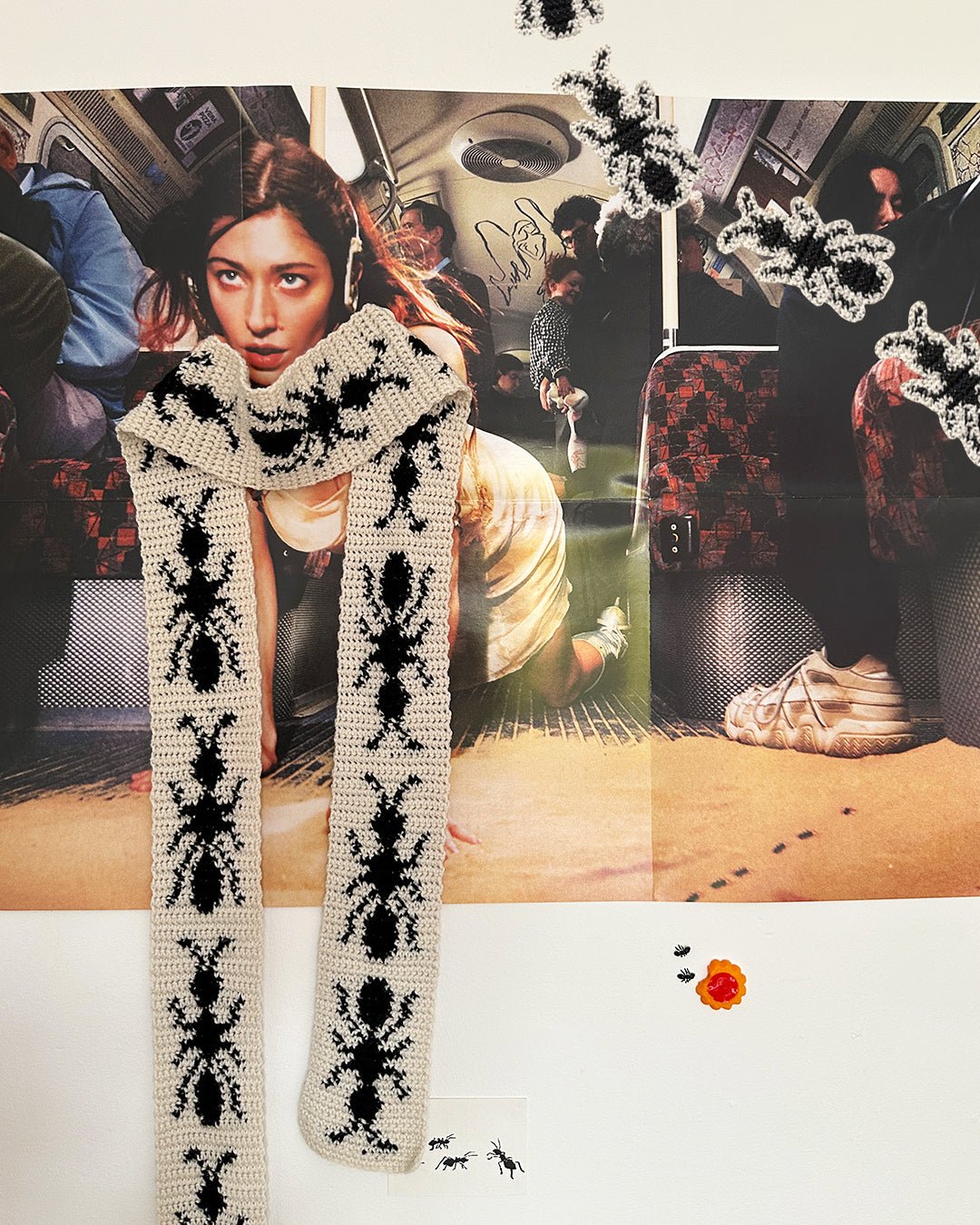 Crochet scarf pattern ✧ Ants - devout hand
