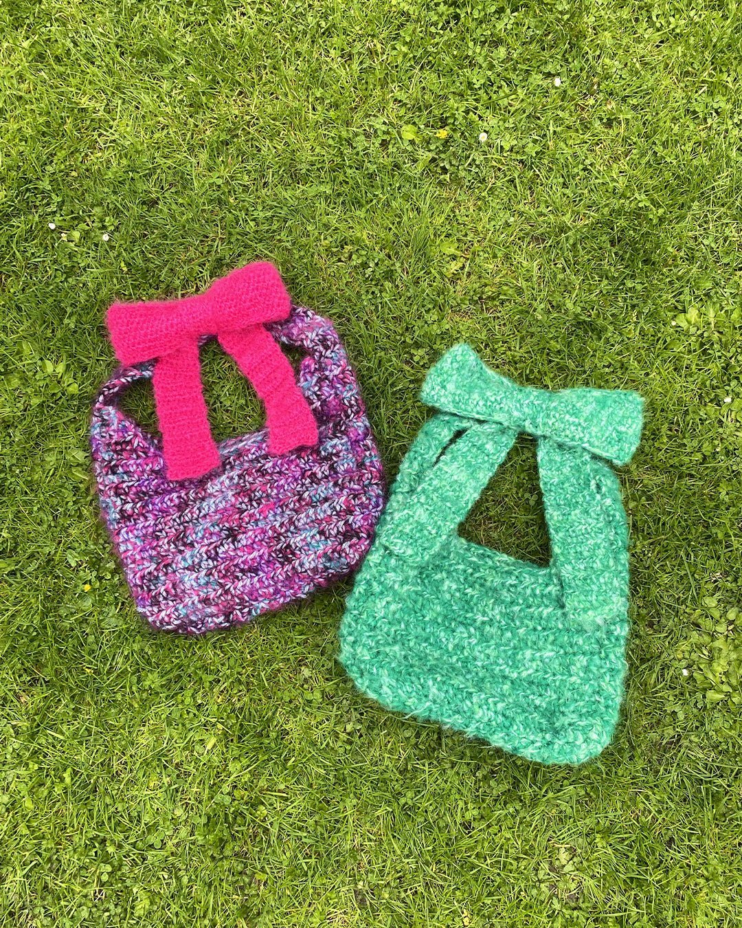 Crochet bag pattern - big bow bag