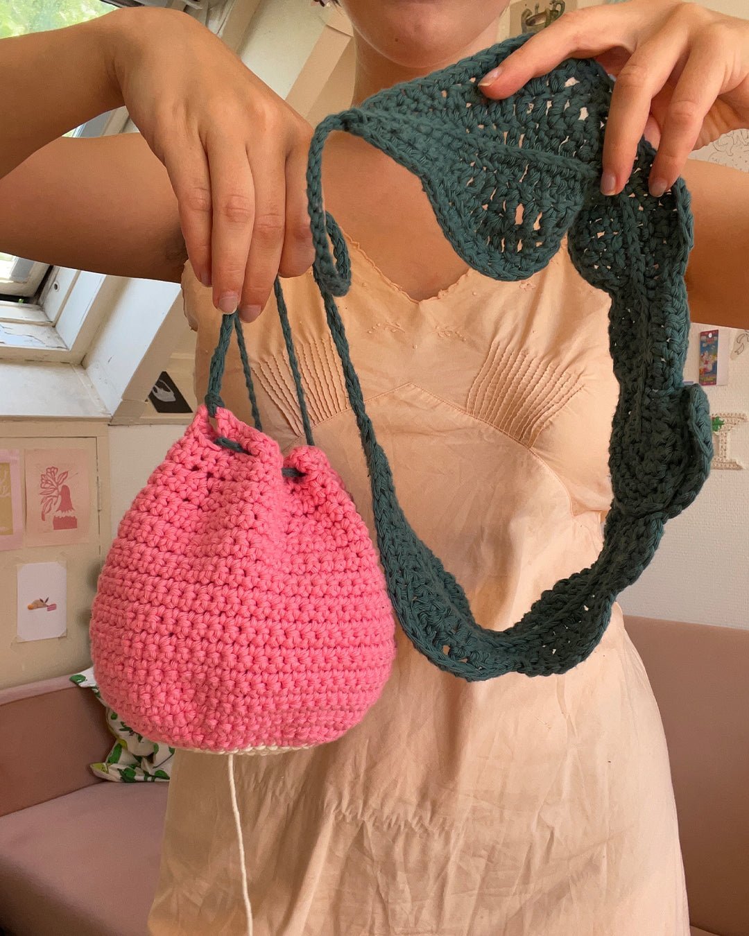 Crochet bag pattern ✧ Radish drawstring pouch - devout hand