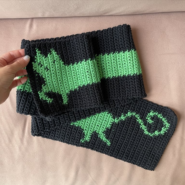 Custom handmade scarf ✧ Kitty Cat design ✧  by devout hand