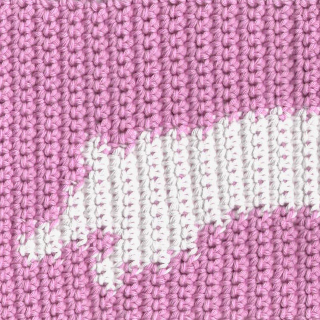 ✧ Pattern: Bunny scarf ✧ - devout hand